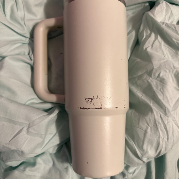 Stanley kinda mint green bluish a lot damaged but perfect for bedazzling - Picture 2 of 6